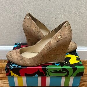 Cork/gold wedge pump heels